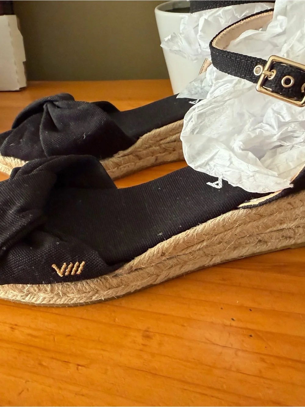 Viscata Black Knotted Espadrille Wedge Sandals Sz 40